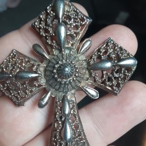 Silver old cross necklace peice